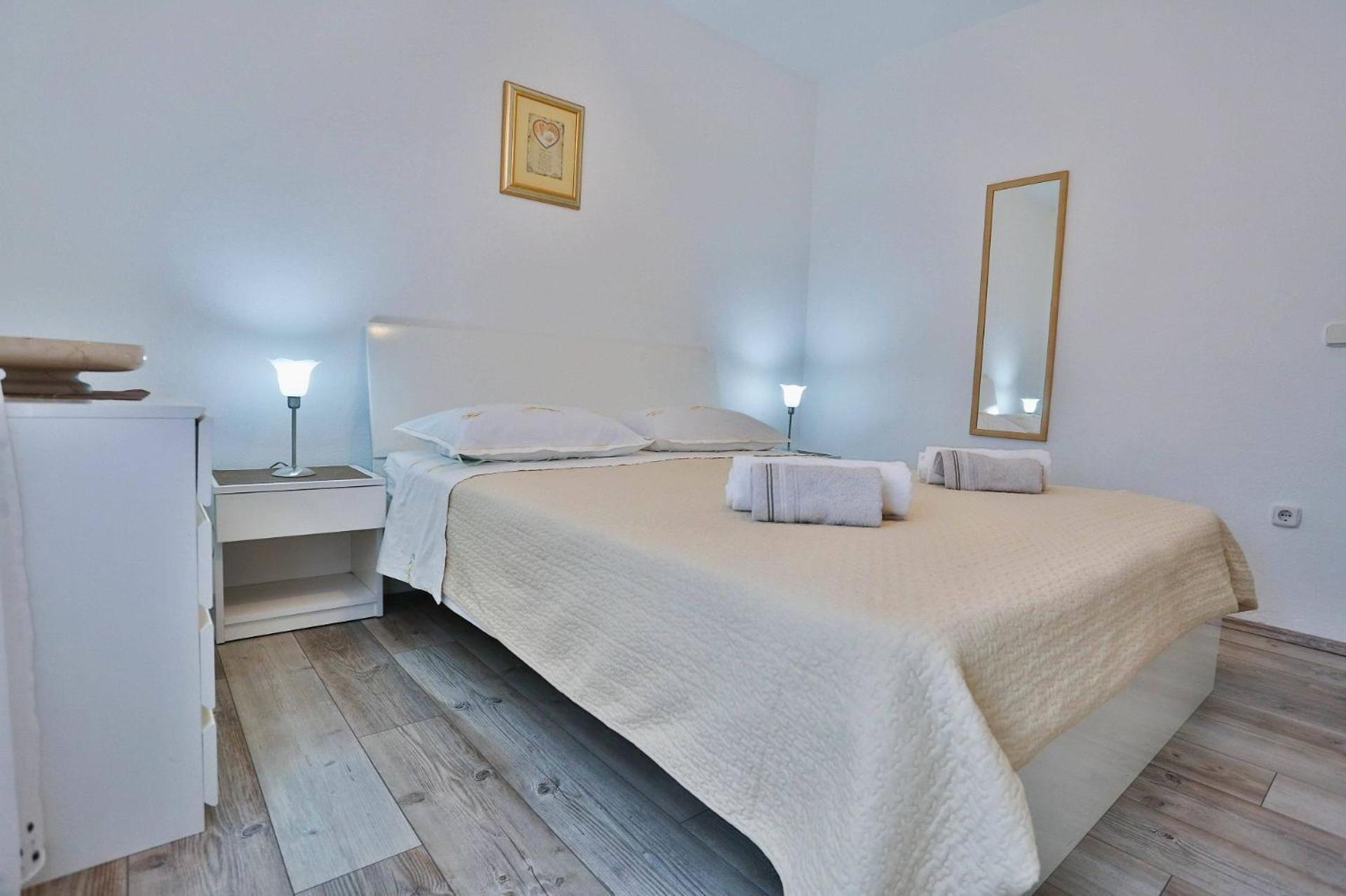 Apartment Mato Сутиван Экстерьер фото